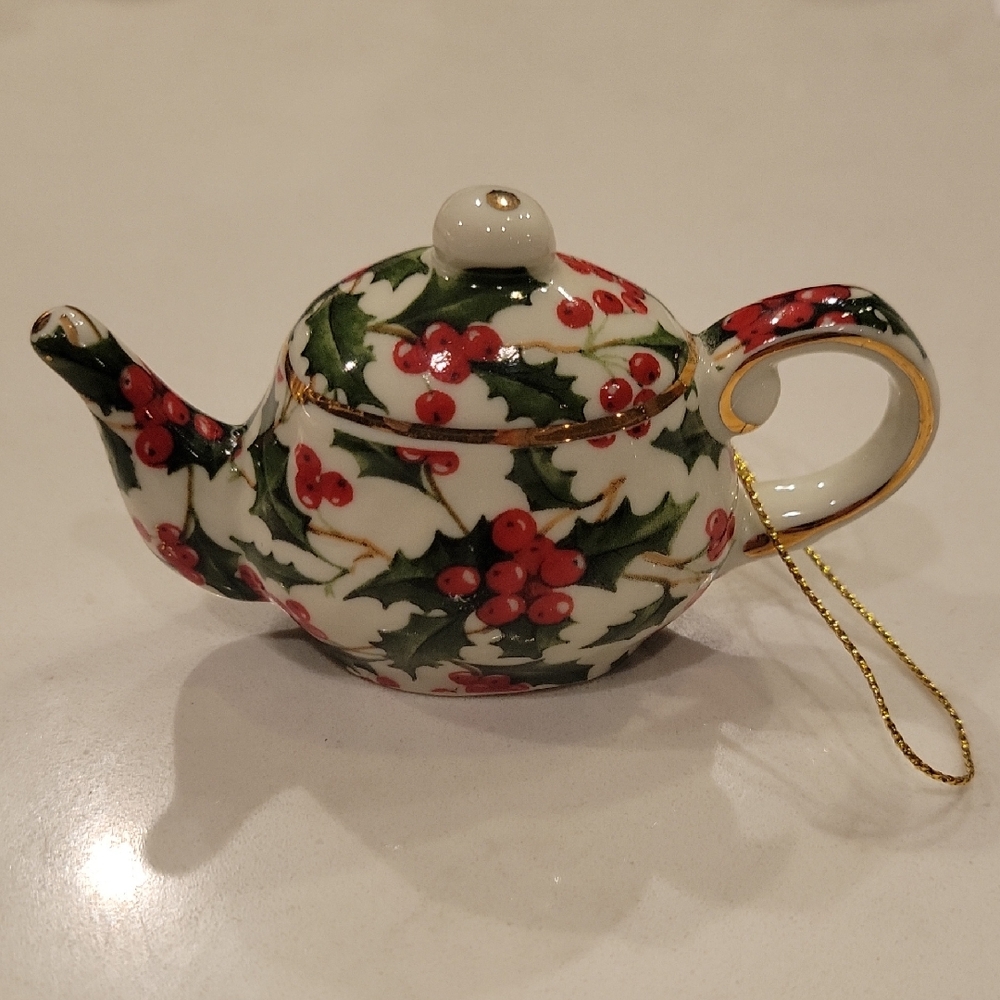 Vintage Mini Holly Berry Teapot Ornament